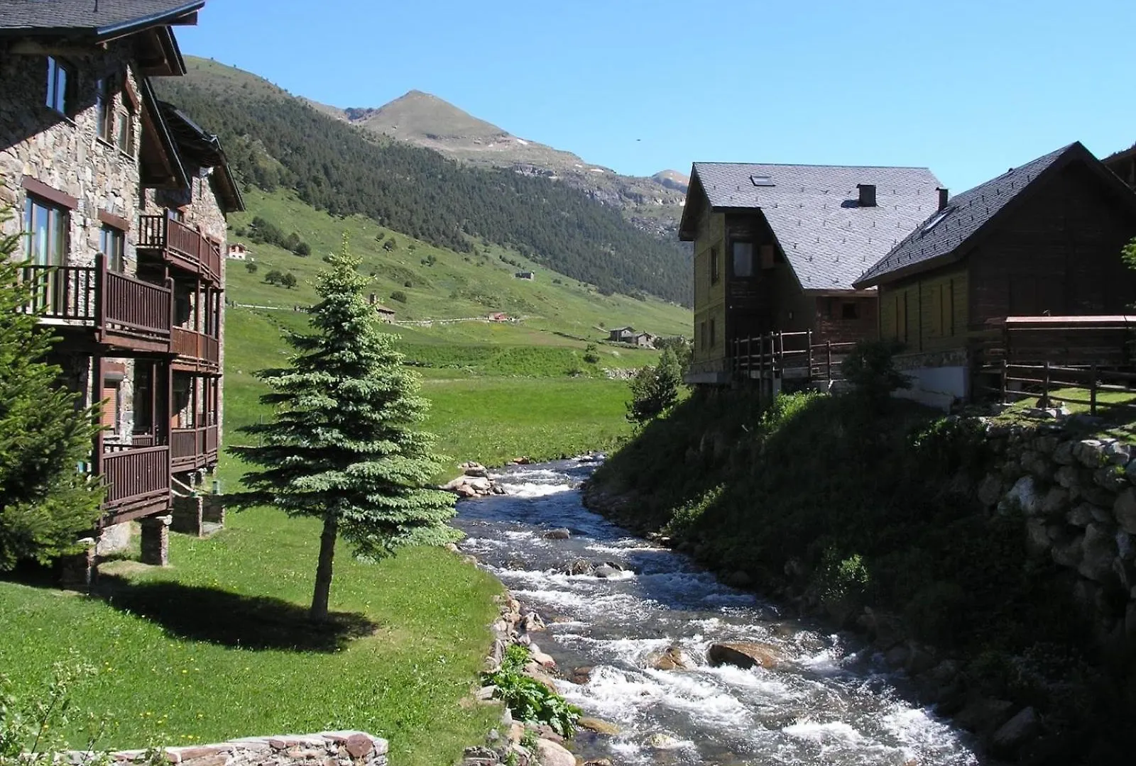 Cabana De Madera Valle De Incles Orenetes Andorra